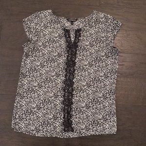 Express top with black lace feature